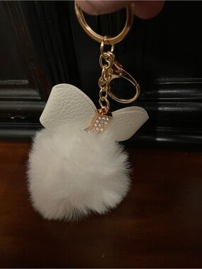 White Faux Fur Pom Pom Keychain with Bow nwot